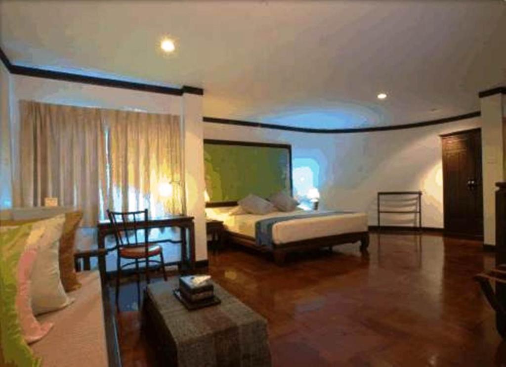 Cucumber Inn Suite Pattaya Cameră foto